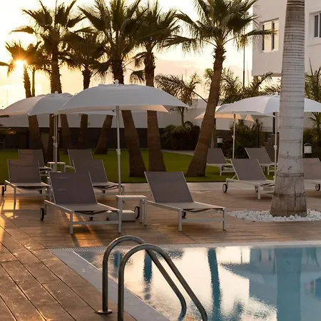 Apartahotel Island Fuerteventura 3*